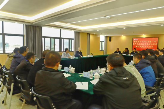 408d8ddc395fc29dd34919f1b9bc6eb